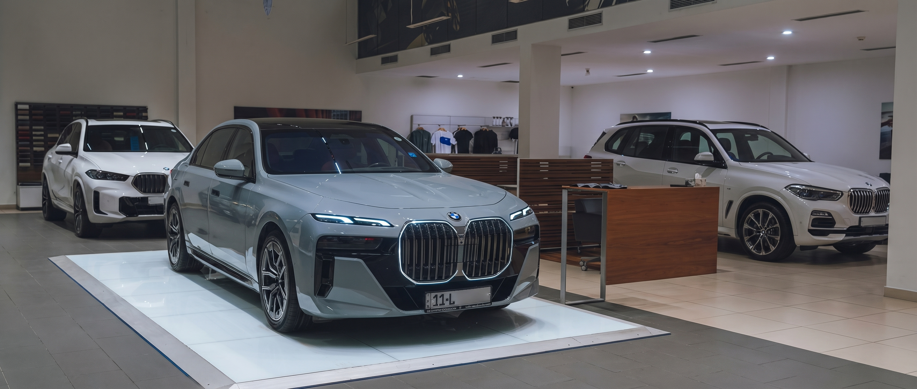 إطلاق سيارات بي إم دبليو المعتمدة رسمياً في الأسواق العراقية